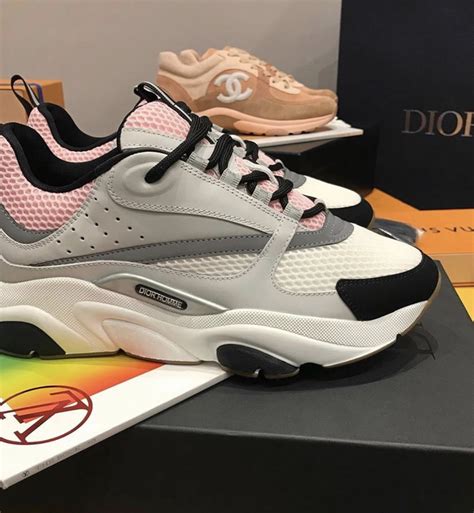 dior sneaker prices